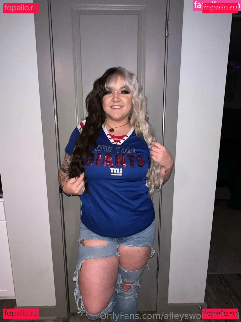 alleyswonderland Onlyfans Photo Gallery 