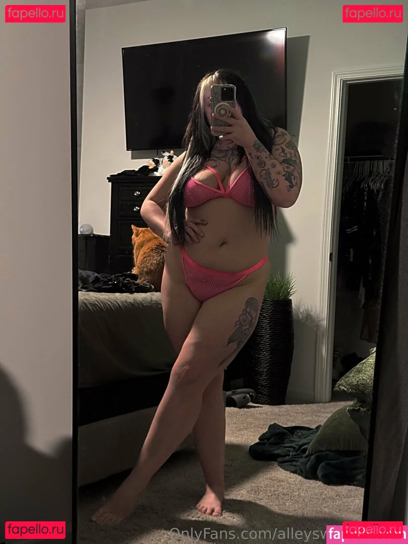 alleyswonderland Onlyfans Photo Gallery 