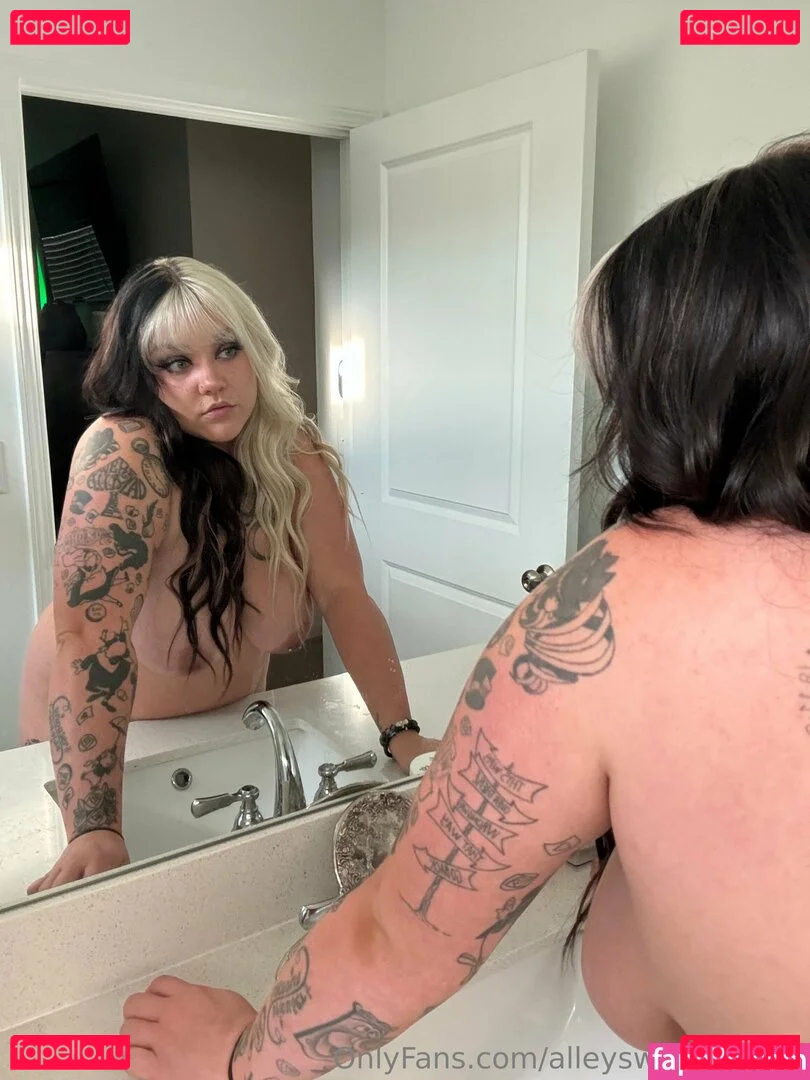 alleyswonderland Onlyfans Photo Gallery 