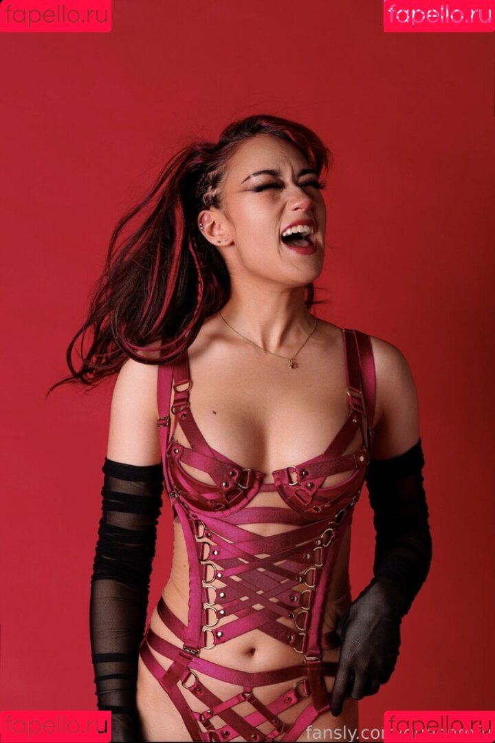 Queentofu Onlyfans Photo Gallery 