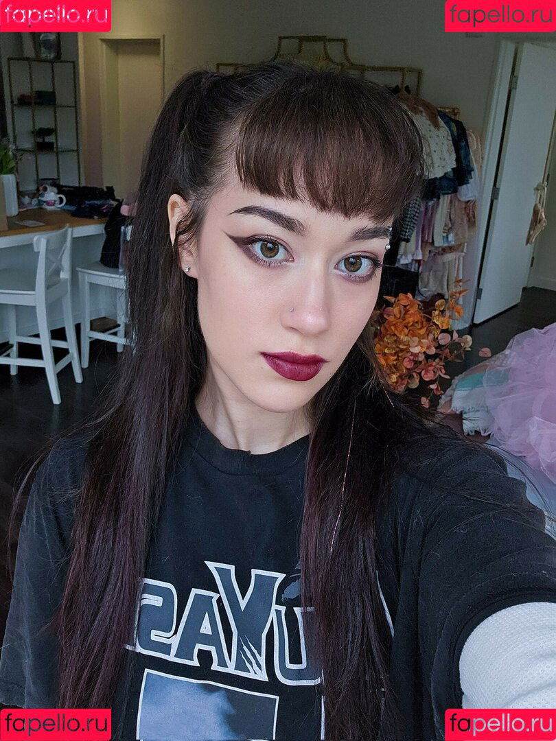 Queentofu Onlyfans Photo Gallery 