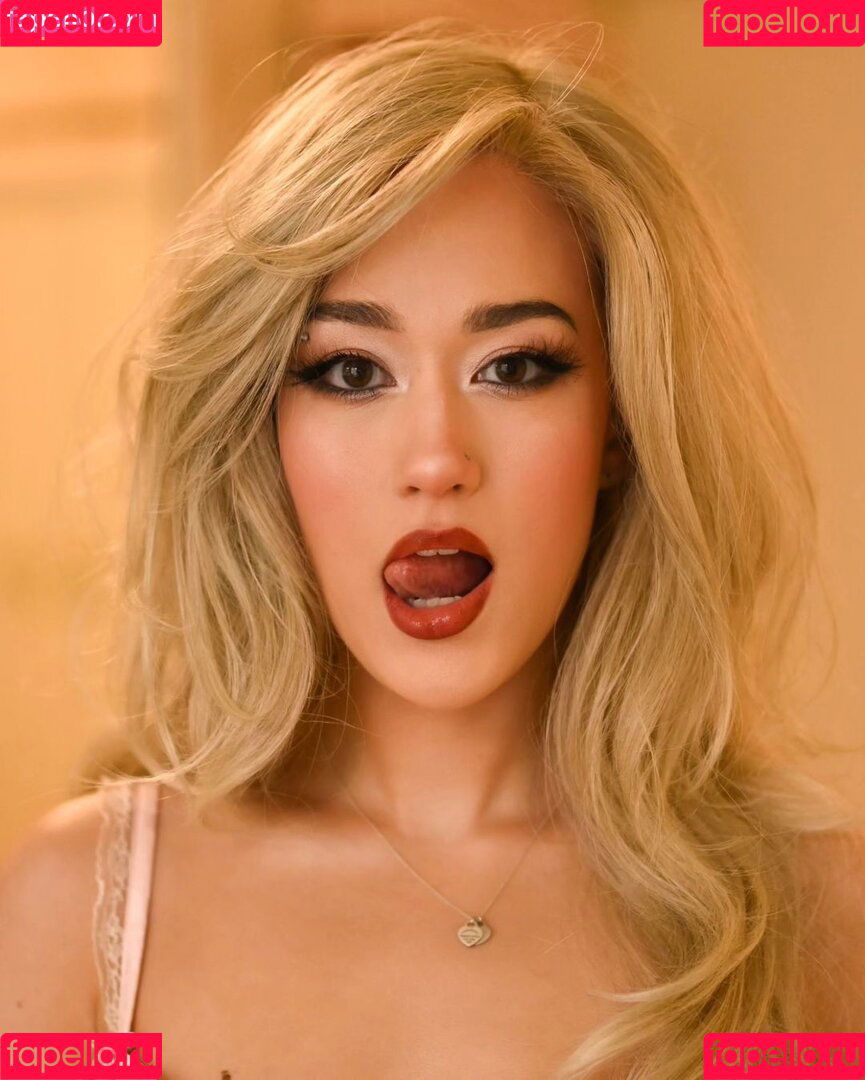 Queentofu Onlyfans Photo Gallery 