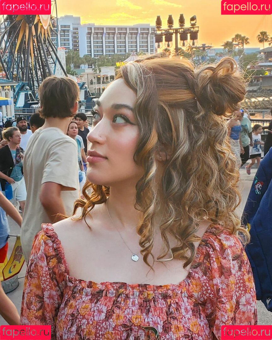 Queentofu Onlyfans Photo Gallery 