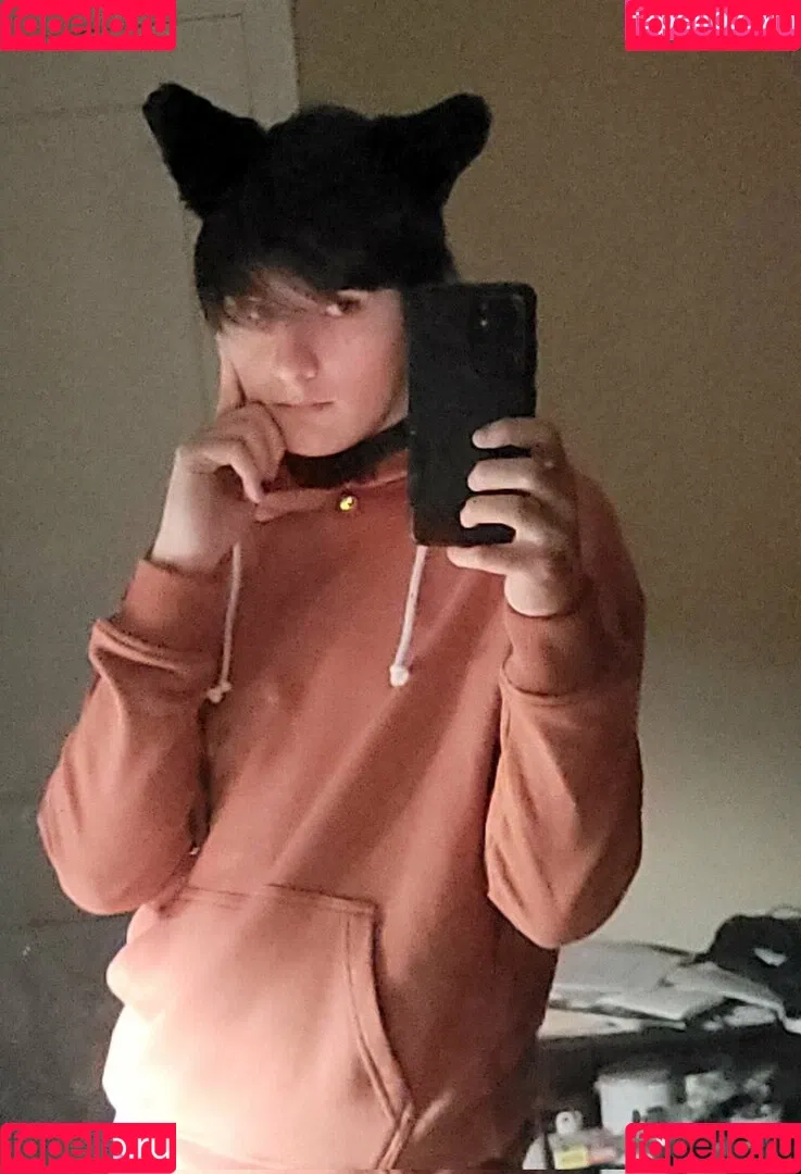 egotwink Onlyfans Photo Gallery 