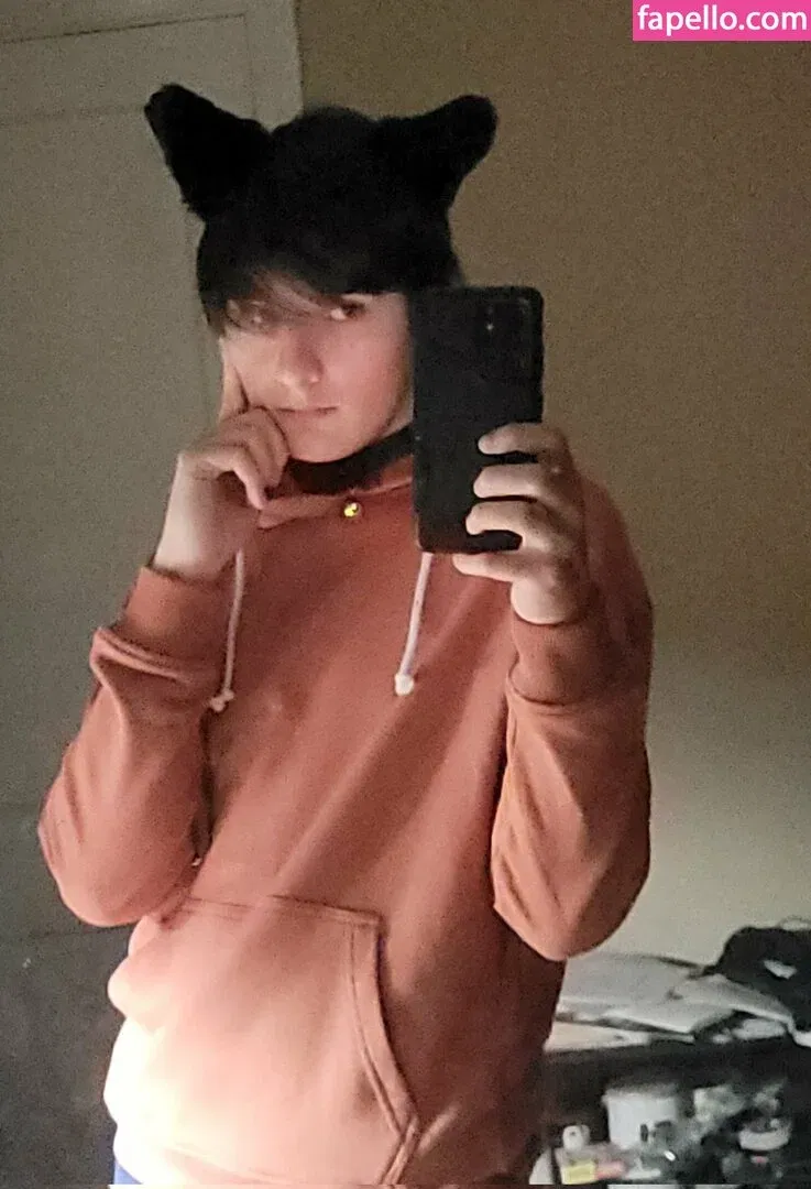 egotwink Onlyfans Photo Gallery 