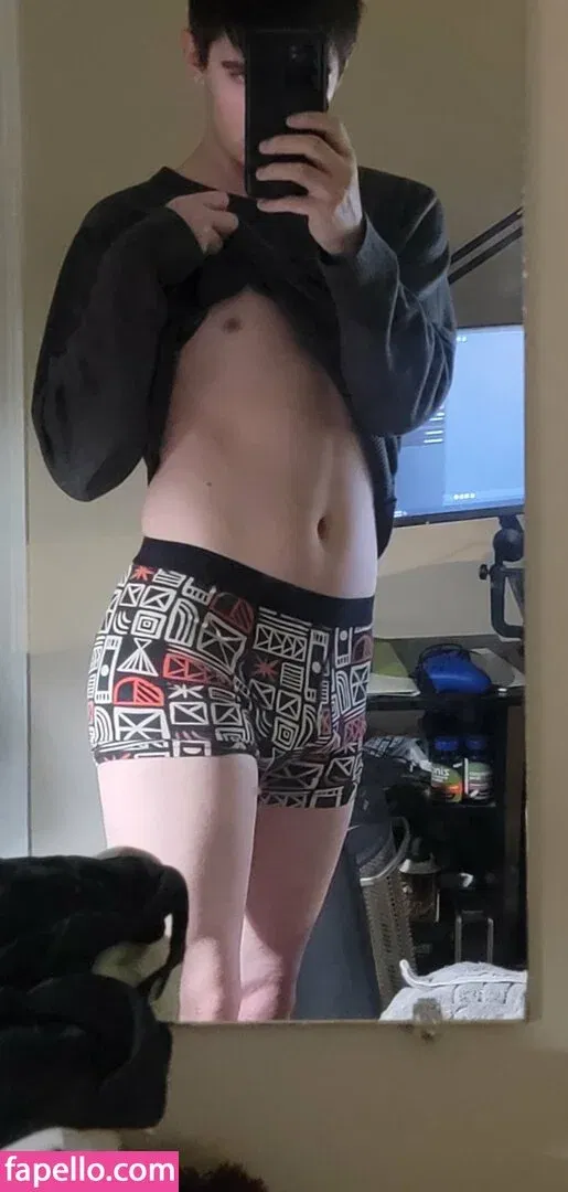 egotwink Onlyfans Photo Gallery 