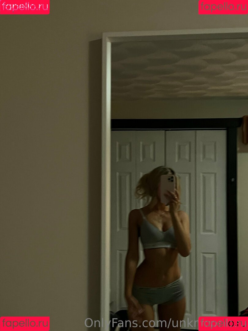 unknownbell Onlyfans Photo Gallery 