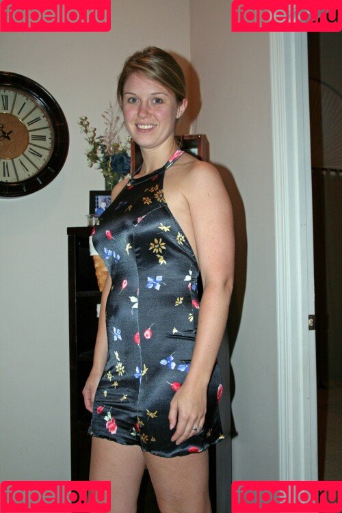 Lauren Luvsit Onlyfans Photo Gallery 