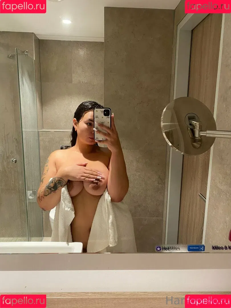 Halfie Hana Noami Onlyfans Photo Gallery 