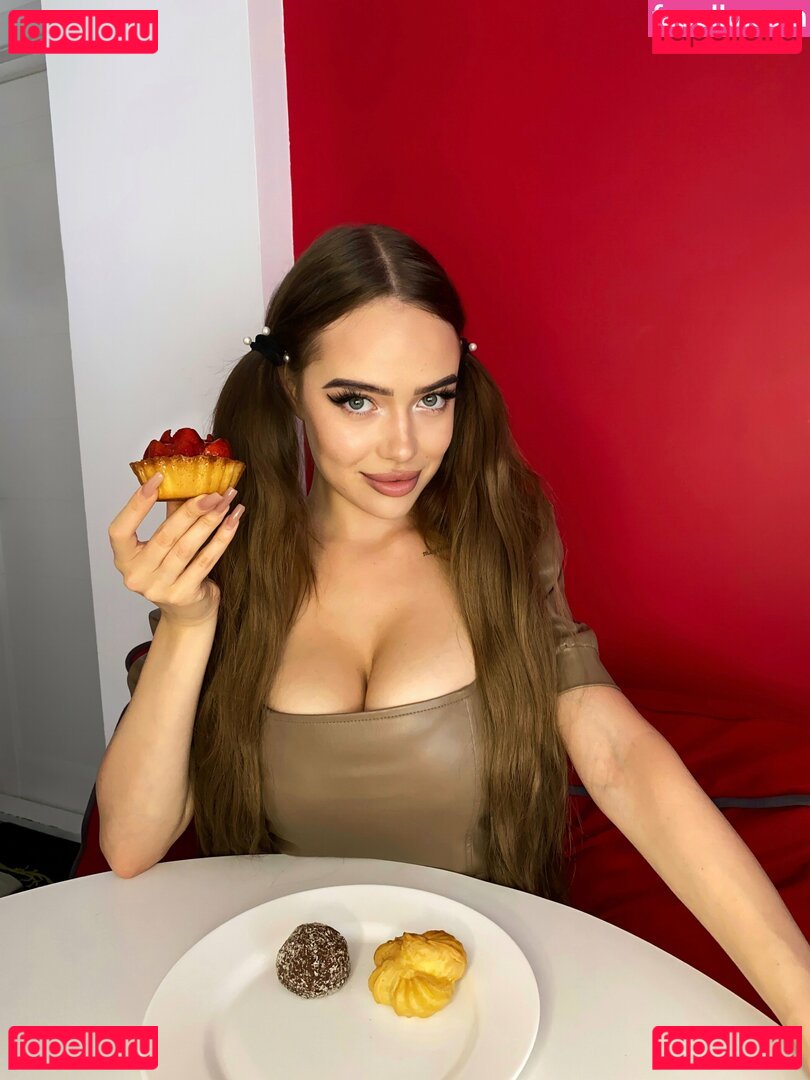 Dasha Madness Nude Onlyfans Photo 16