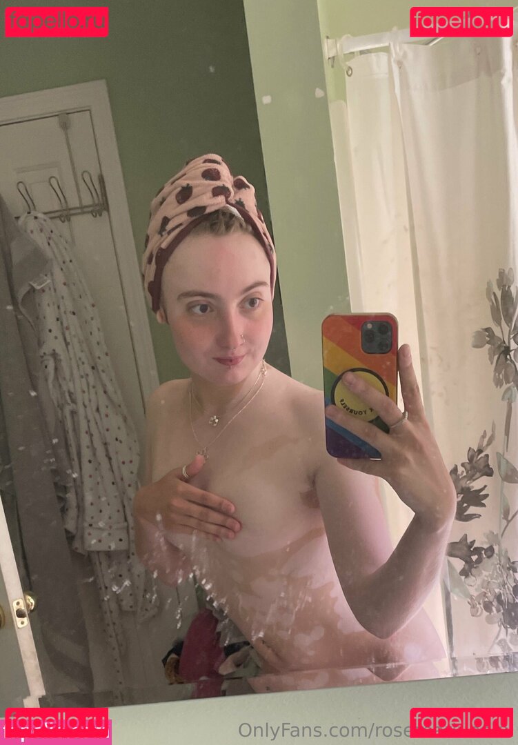 rosemarlunaxx Nude Onlyfans Photo 15