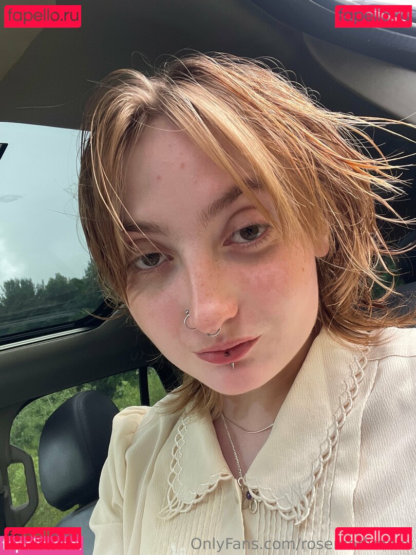 rosemarlunaxx Nude Onlyfans Photo 11