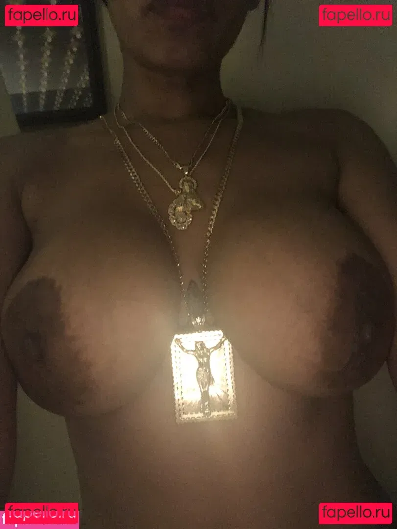 Havana Ginger Onlyfans Photo Gallery 