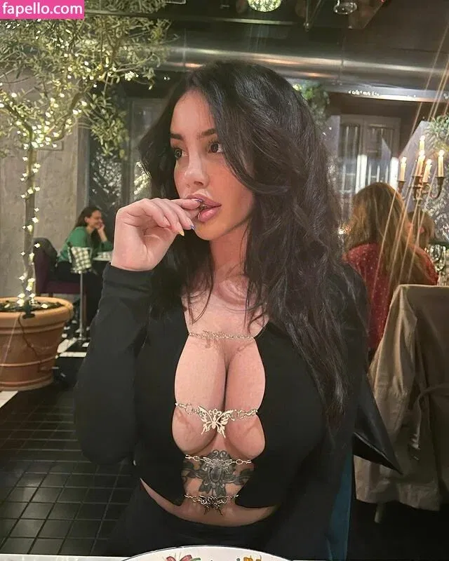 Alexis Mucci Onlyfans Photo Gallery 