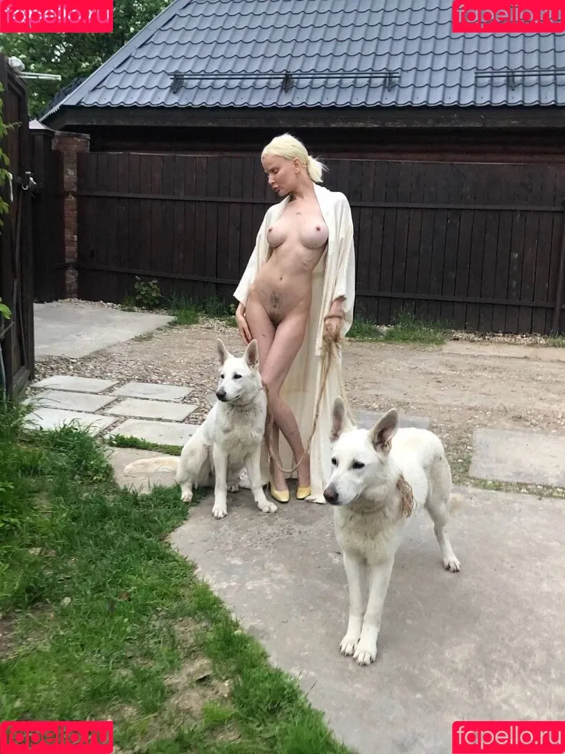 Alisa Liss Onlyfans Photo Gallery 