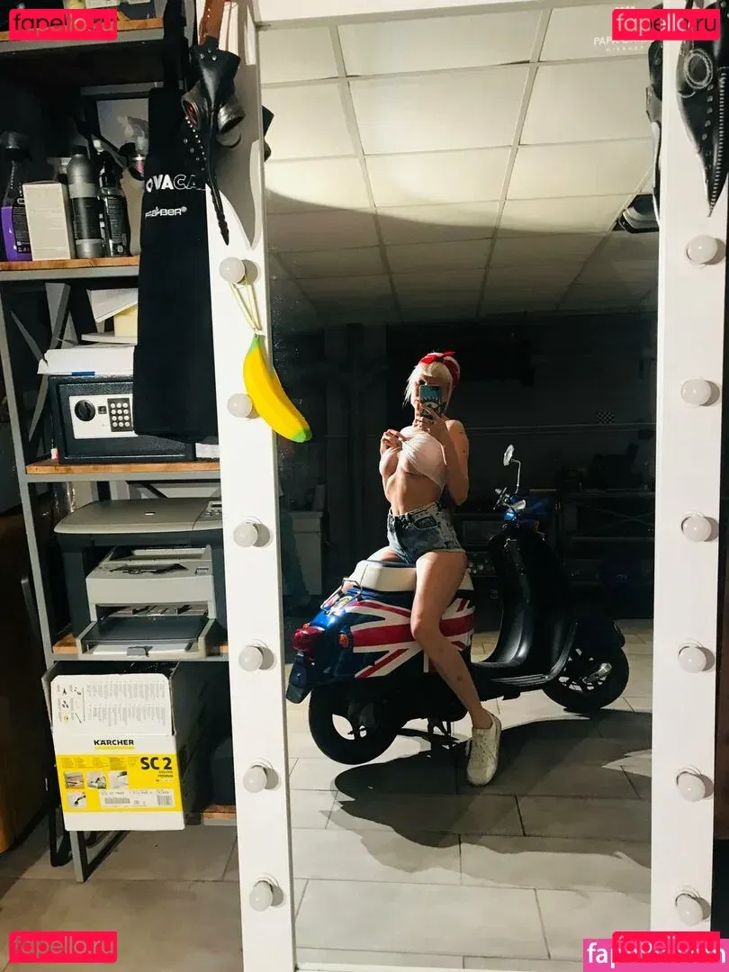 Alisa Liss Onlyfans Photo Gallery 