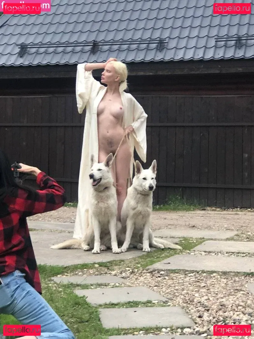 Alisa Liss Onlyfans Photo Gallery 