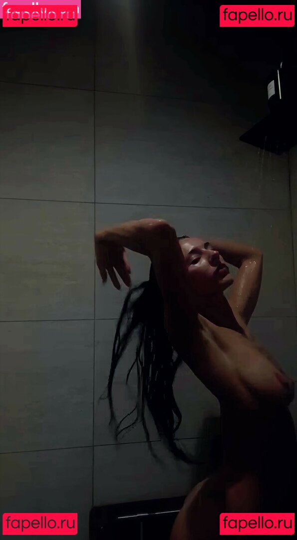 Lauren Higgs Nude Onlyfans Photo 14