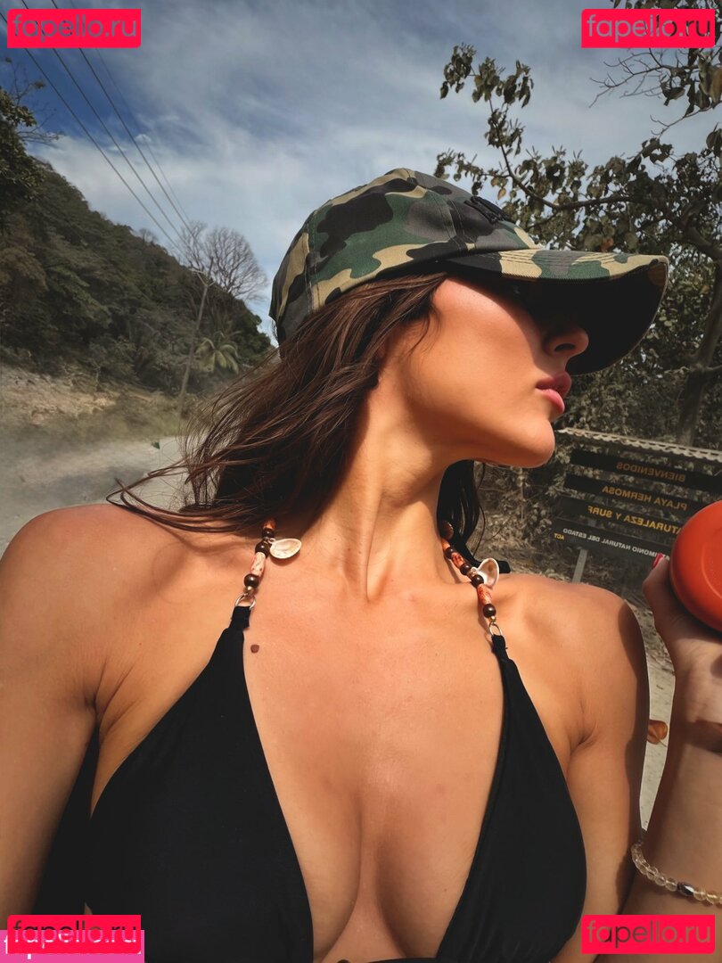 Lauren Higgs Nude Onlyfans Photo 6