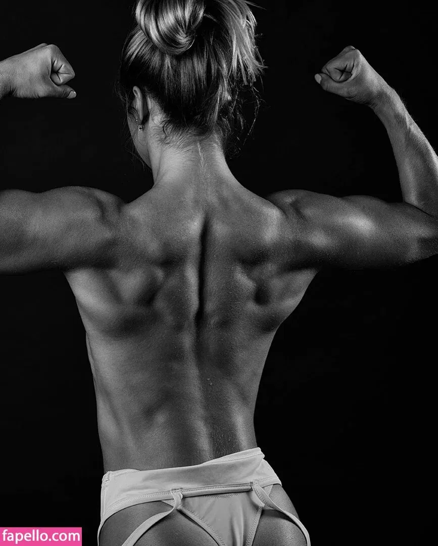 Sarah Dorough Onlyfans Photo Gallery 