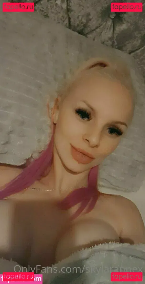skylarannex Onlyfans Photo Gallery 