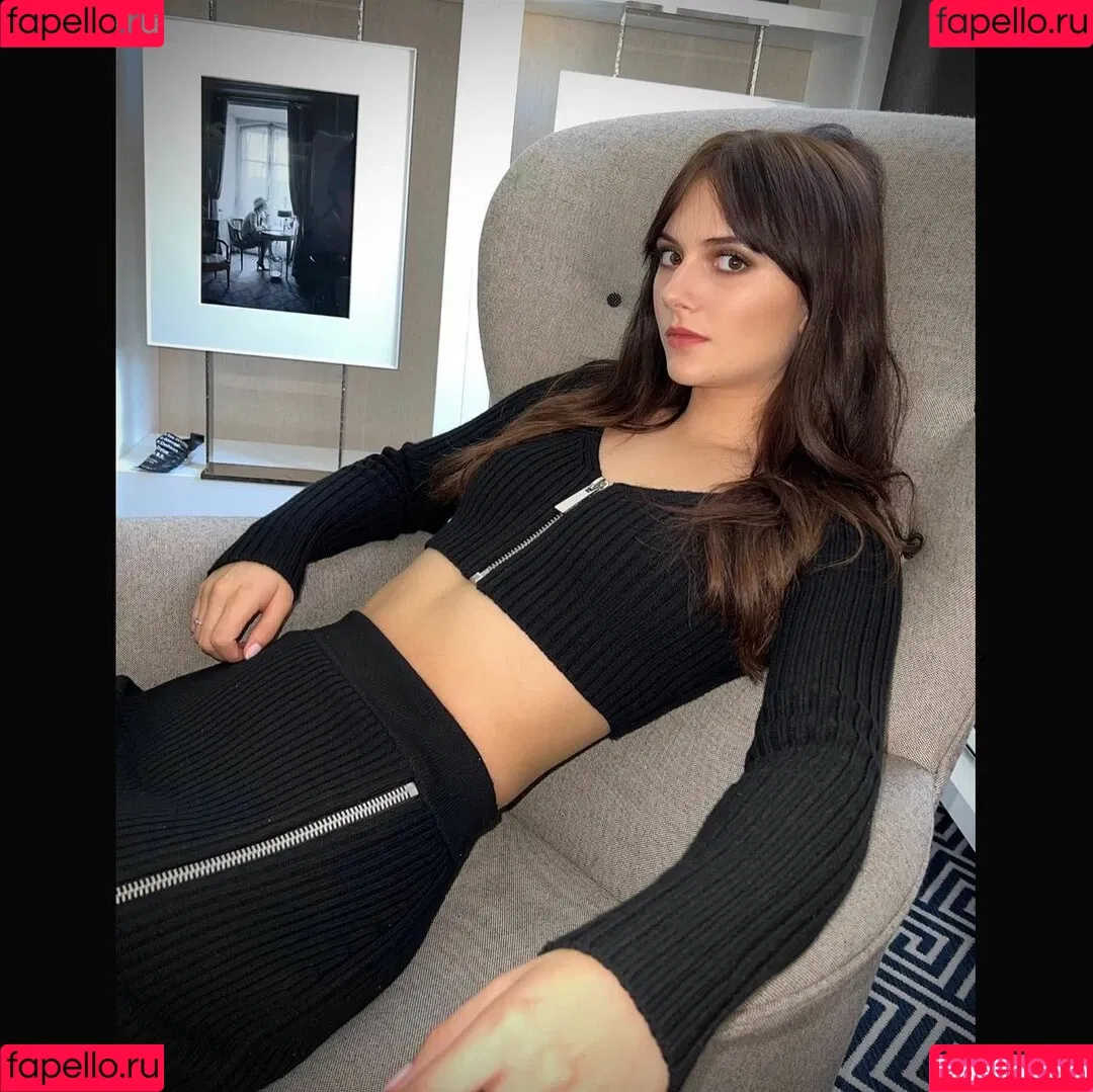 Emilia Jones Onlyfans Photo Gallery 