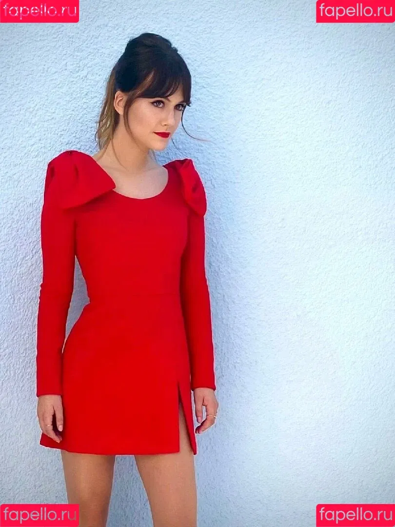 Emilia Jones Onlyfans Photo Gallery 