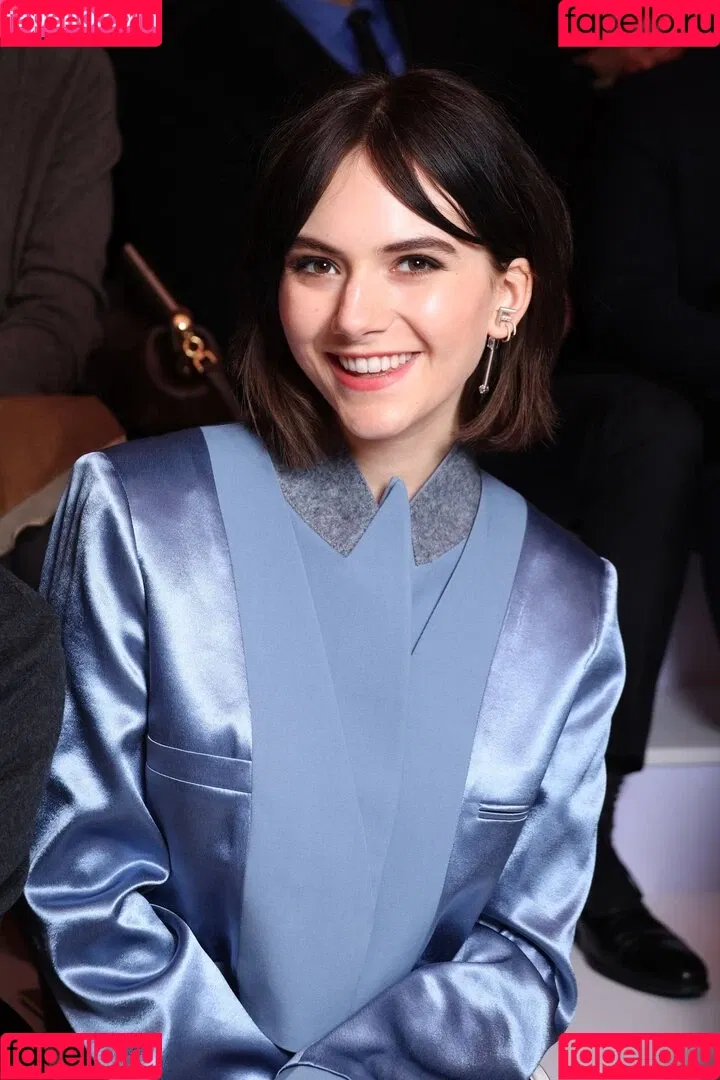 Emilia Jones Onlyfans Photo Gallery 