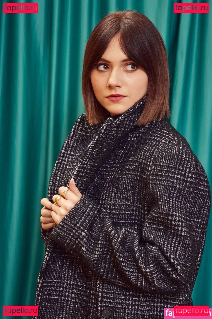 Emilia Jones Onlyfans Photo Gallery 