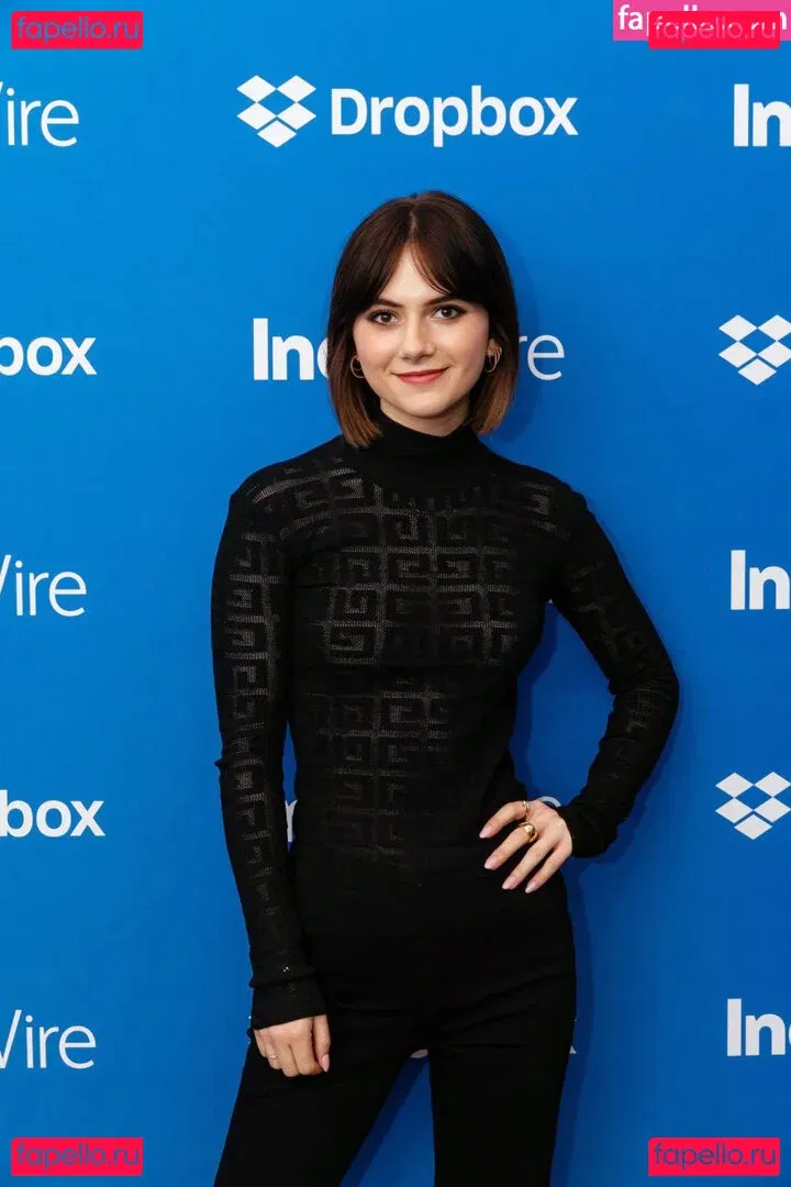 Emilia Jones Onlyfans Photo Gallery 