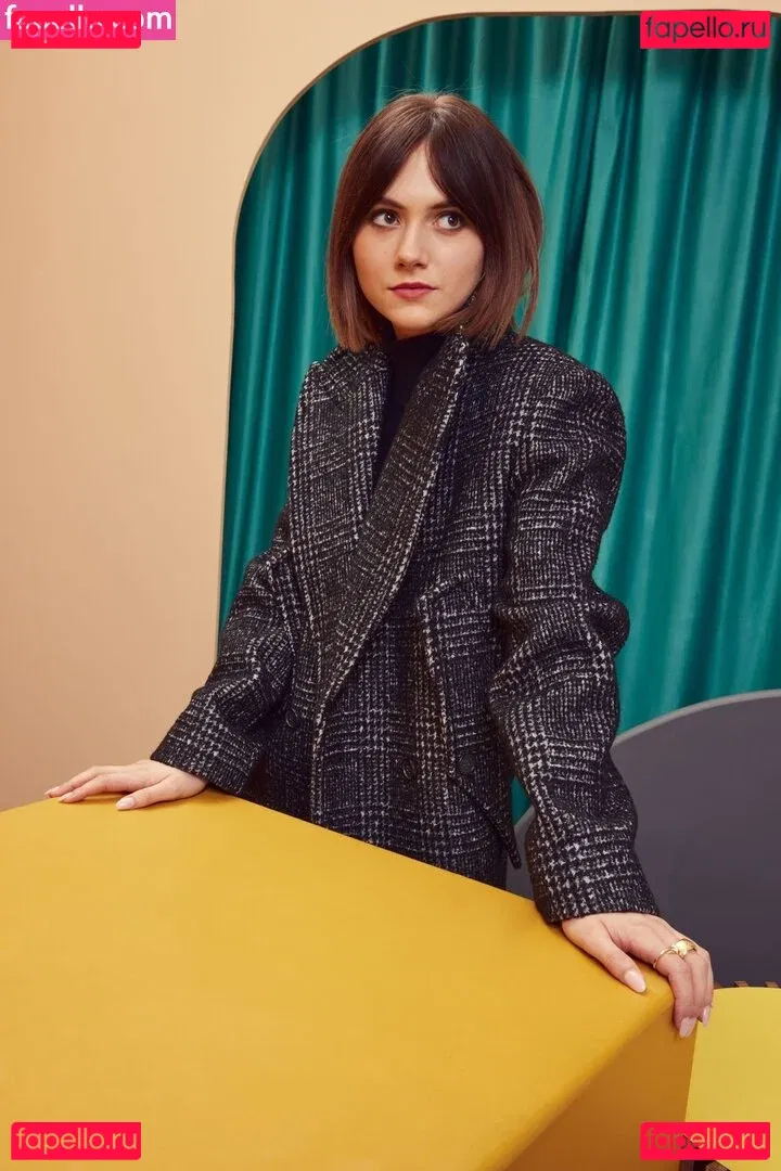 Emilia Jones Onlyfans Photo Gallery 