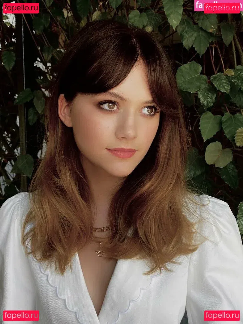 Emilia Jones Onlyfans Photo Gallery 