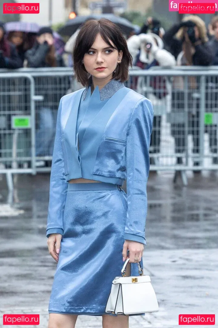 Emilia Jones Onlyfans Photo Gallery 