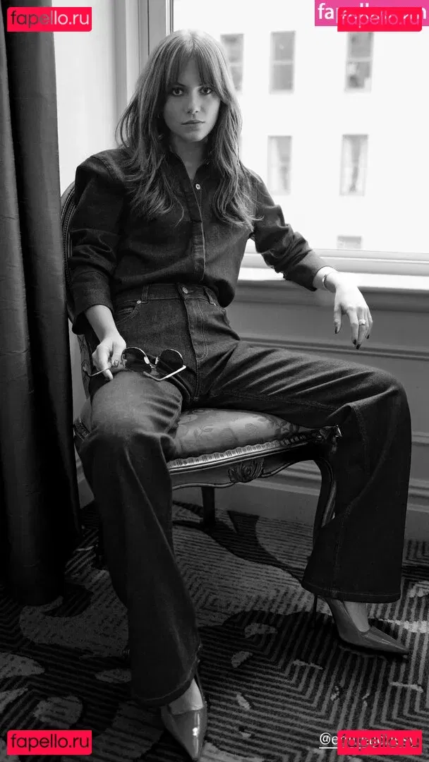 Emilia Jones Onlyfans Photo Gallery 