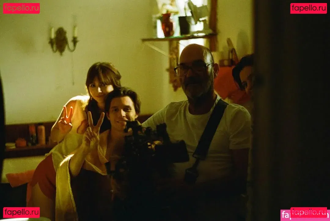 Emilia Jones Onlyfans Photo Gallery 