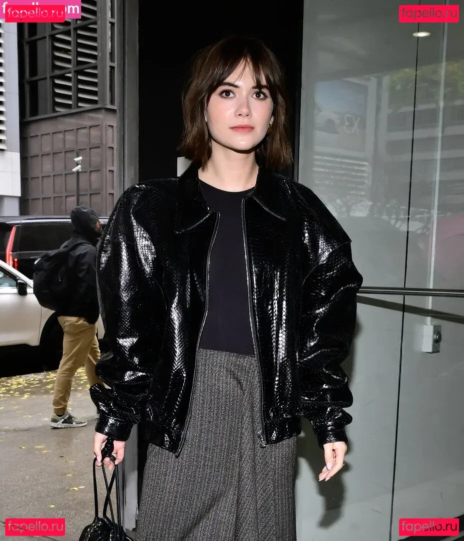 Emilia Jones Onlyfans Photo Gallery 