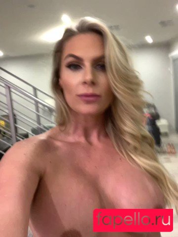 Phoenix Marie Onlyfans Photo Gallery 