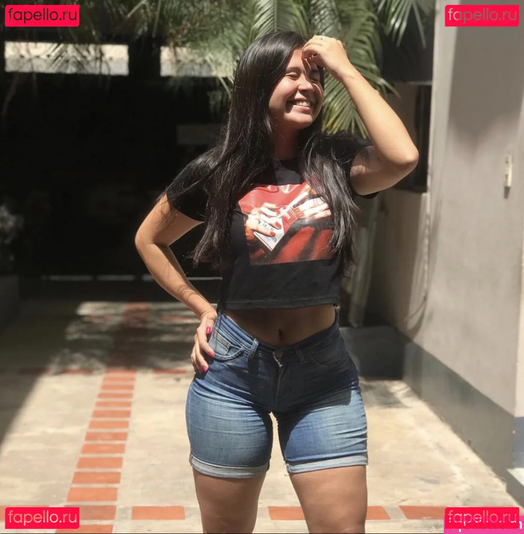 Belen Blanco Onlyfans Photo Gallery 