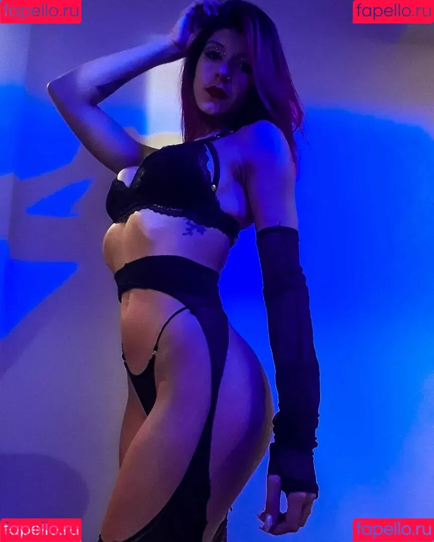 Abril Melnyk Onlyfans Photo Gallery 