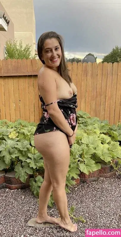 secretlifeofahousewife Onlyfans Photo Gallery 