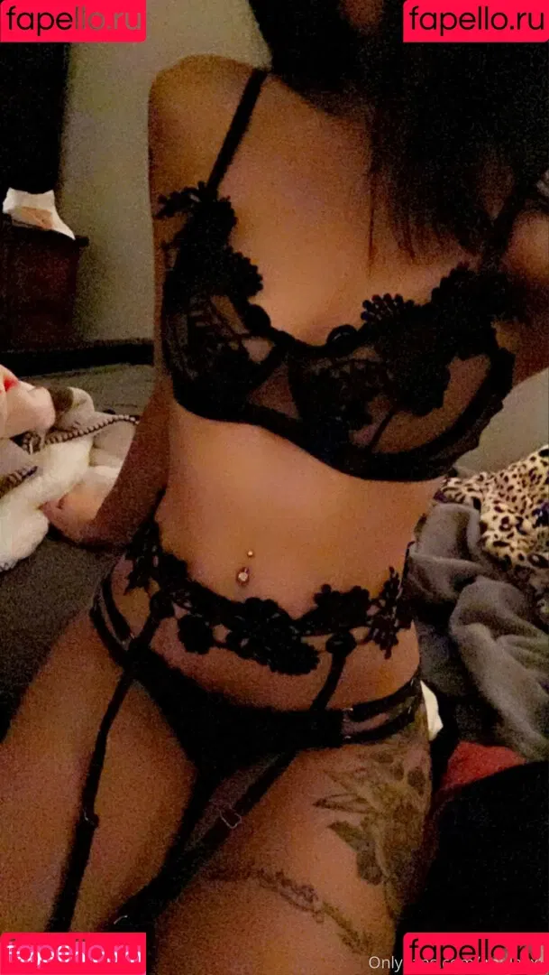 Jenelle Mathew Onlyfans Photo Gallery 