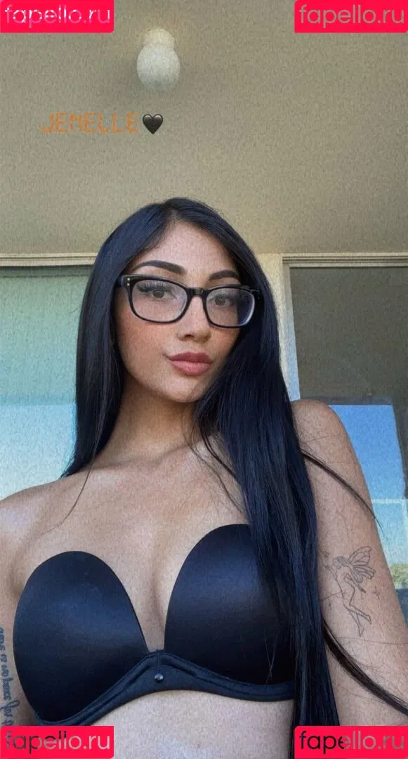 Jenelle Mathew Onlyfans Photo Gallery 