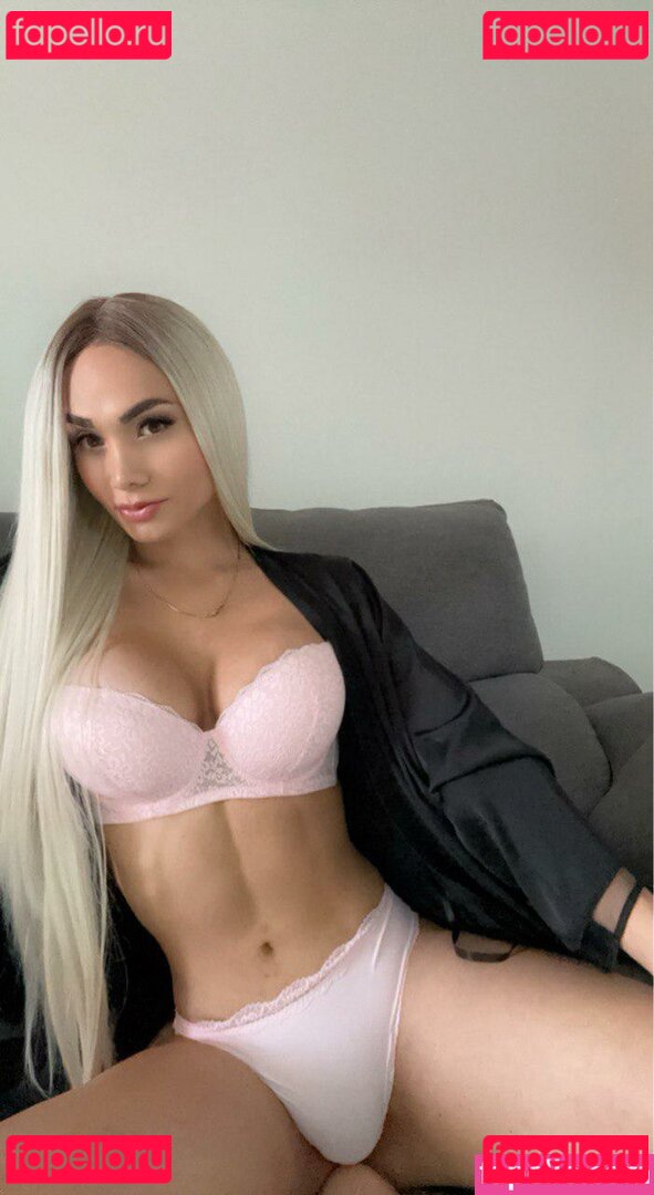 Mary Janet Nude Onlyfans Photo 45