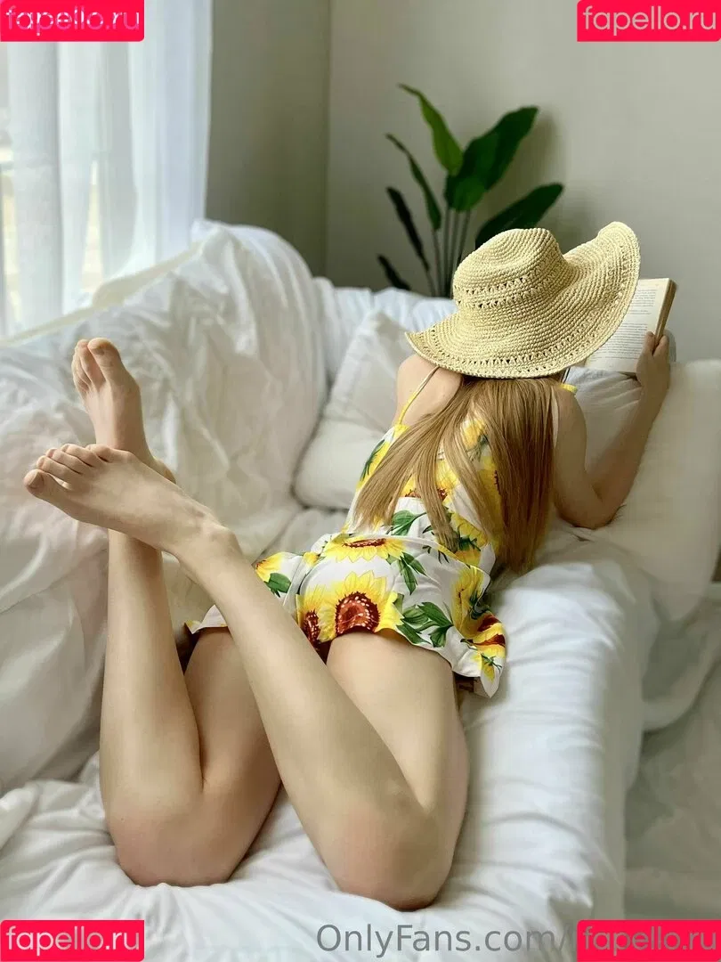 sierralumen Onlyfans Photo Gallery 