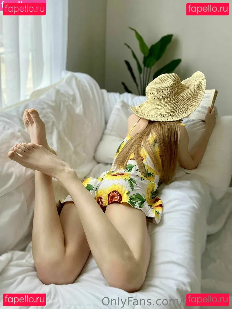 sierralumen Onlyfans Photo Gallery 