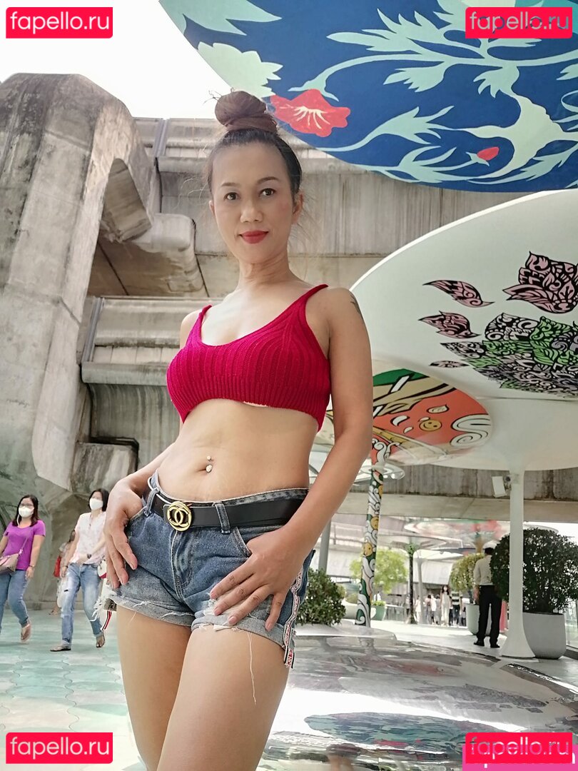 Thai Milf Rita Nude Onlyfans Photo 15