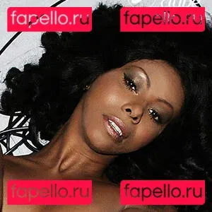 Paulinha Padase Onlyfans Photo Gallery 