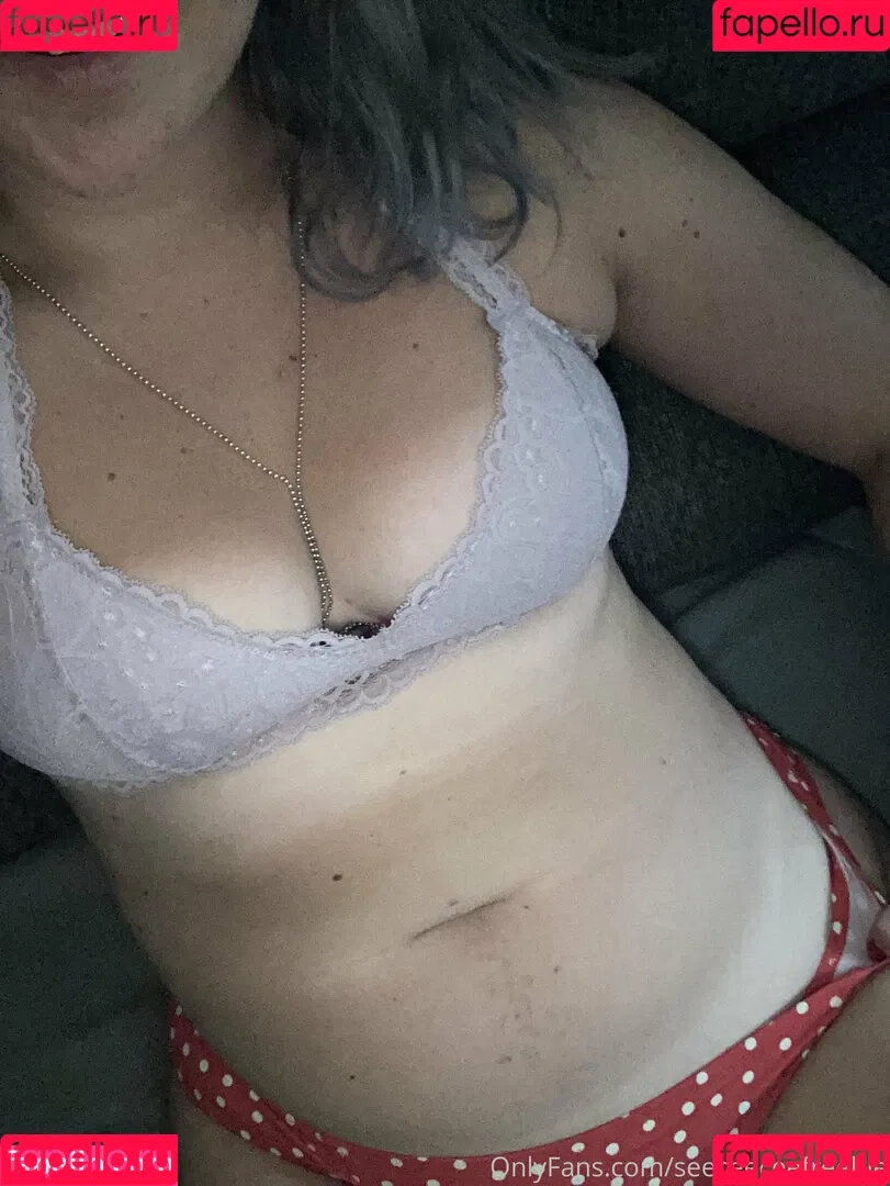 seeceeceefreebie Onlyfans Photo Gallery 