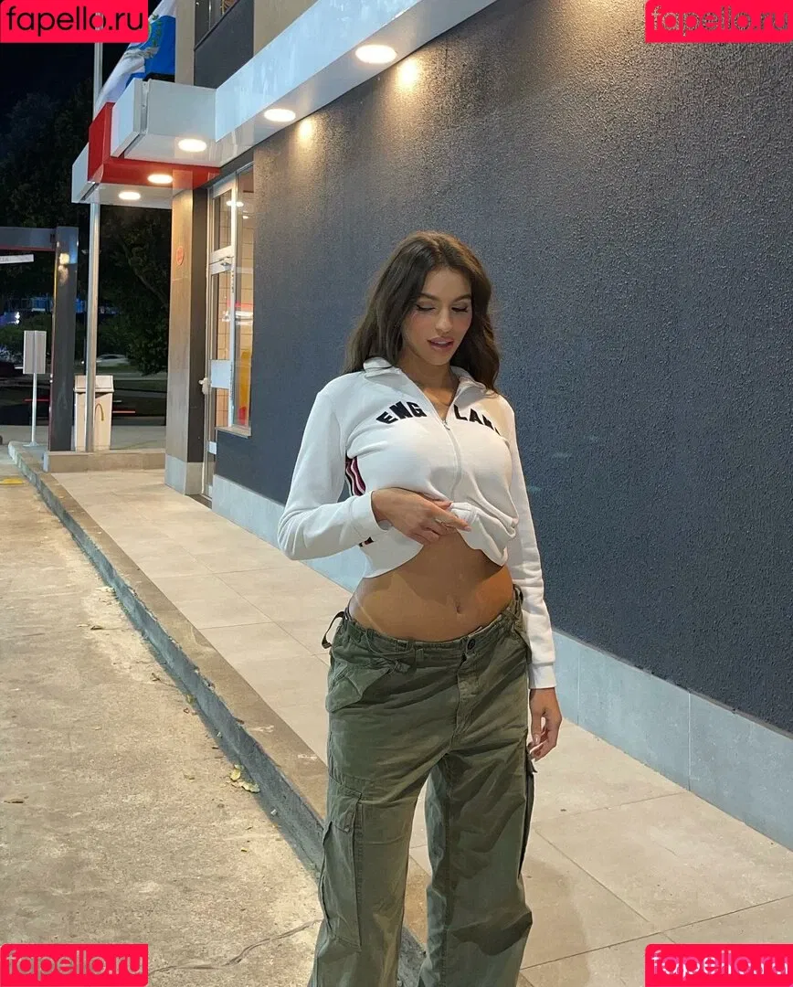 Anna Estrella Onlyfans Photo Gallery 