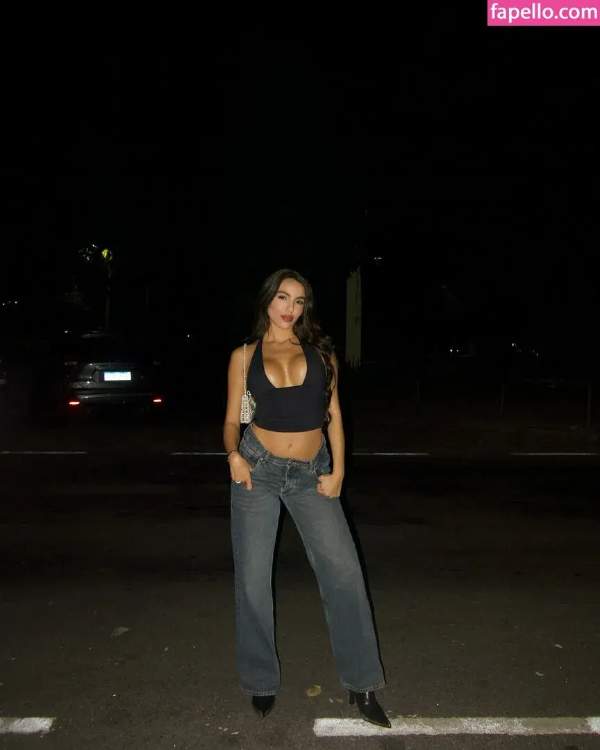 Anna Estrella Onlyfans Photo Gallery 